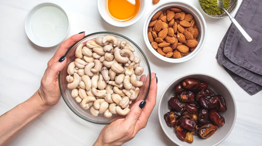Dieta vegană te poate scăpa de 7 kilograme în 12 săptămâni. Ce au descoperit cercetătorii